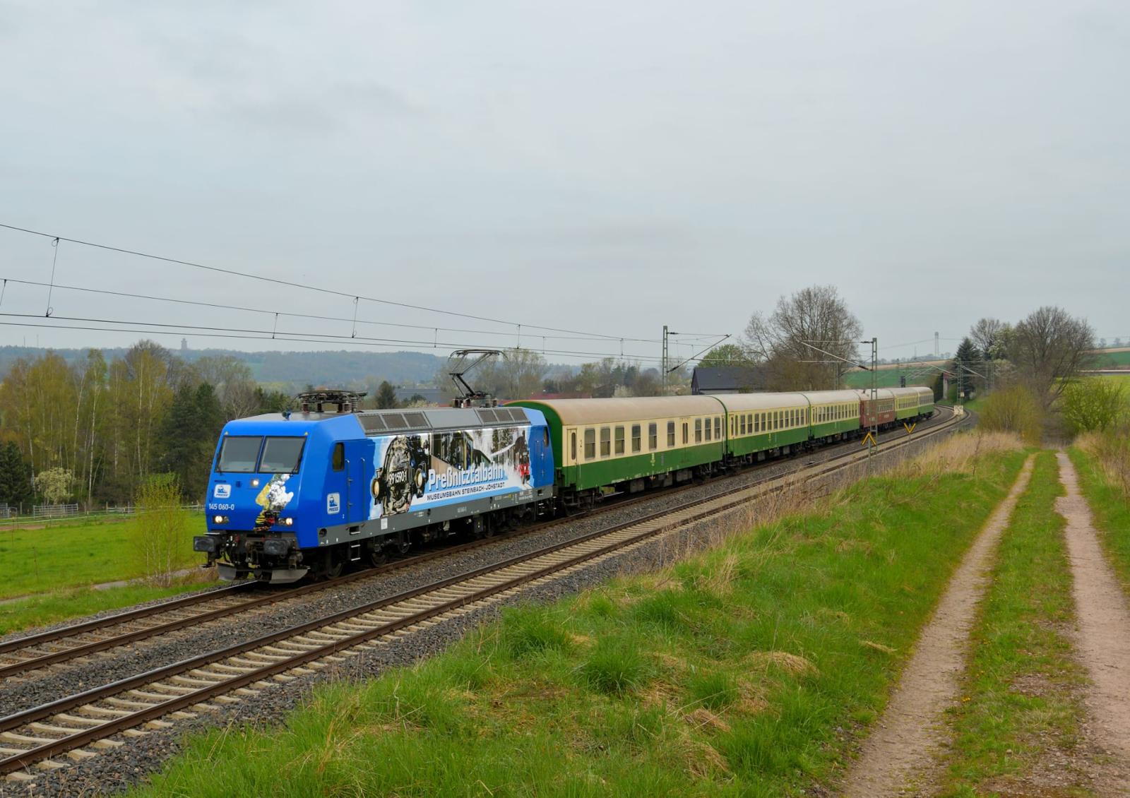 Mit dem Eil-Zug in die Residenzstadt mit Charm nach Schwerin